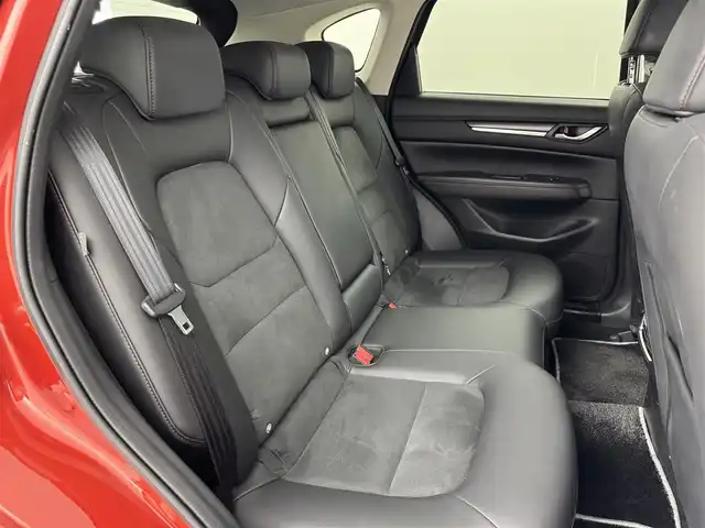 マツダ ＣＸ－５ XD ブラックトーンエディション 福岡県 2022(令4)年 2.2万km ソウルレッドクリスタルM メーカーナビ/フルセグTV　/全方位カメラ　/ワイヤレス充電　/ＥＴＣ　/ドライブレコーダー　/レーダークルコン　/コーナーセンサー　/スマートシティブレーキサポート　/レーンキープ　/ＢＳＭ　/ステアリングヒーター　/シートヒーター　/ハーフレザーシート　/パワーシート　/パワーバックドア　/ＨＵＤ