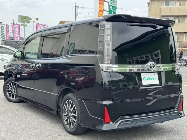 トヨタ ヴォクシー ZS 煌 千葉県 2016(平28)年 12.6万km ブラック TRDエアロ（F/R）/トヨタセーフティセンス/衝突被害軽減システム/レーンキープアシスト/ALPINE10型ナビ【EX10】/Bluetooth/フルセグTV/ALPINEフリップダウンモニター/両側電動スライドドア/LEDヘッドライト/ETC/純正16インチAW/プッシュスタート/スマートキー