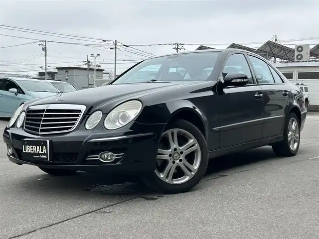メルセデス・ベンツ Ｅ３５０ 4MATIC アバンギャルド 道東・釧路十勝 2008(平20)年 19.9万km オブシディアンブラック