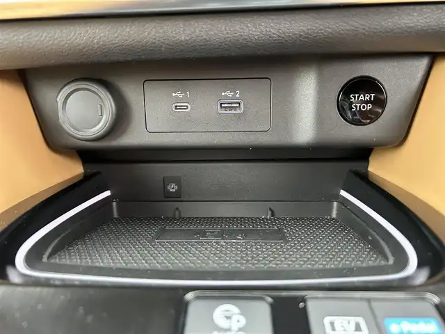 日産 エクストレイル 富山県 2023(令5)年 1.8万km ビビットブルー / スーパーブラック 2トーン プロパイロット/純正ナビ/フルセグTV/Bluetooth/アラウンドビューモニター/レザーシート/ハンズフリーパワーバックドア/インテリジェントルームミラー/コーナーセンサー