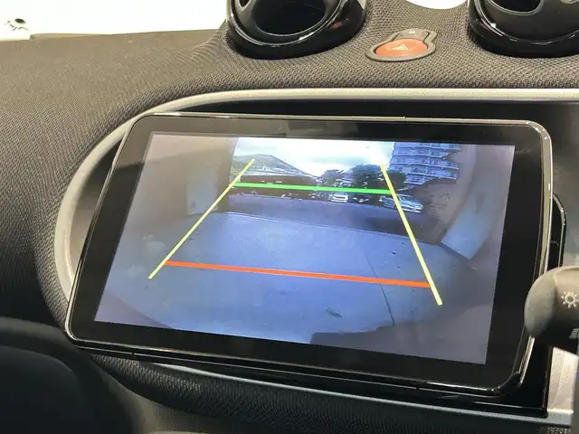 スマート ＭＣＣ スマート フォーフォー プライム 福岡県 2020(令2)年 0.5万km 黒／グレー Ｐａｎａｓｏｎｉｃナビ　/ガラスルーフ　/黒レザーシート　/前席シートヒーター　/Ｂカメラ　/純正１５インチＡＷ　/クルーズコントロール　/前後ドライブレコーダー　/ＥＴＣ　/キーレス