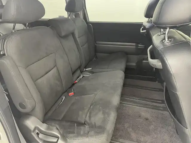 ホンダ エリシオン G Aero HDDナビパッケージ 福岡県 2007(平19)年 11.1万km ブルーイッシュホワイトパール アルパインフリップダウンモニター　/純正ナビ（ＣＤ，ＤＶＤ，フルセグＴＶ）　/バックカメラ　/ＥＴＣ　/ローダウン　/両側電動スライドドア　/電動格納式ドアミラー　/純正フロアマット　/社外１８インチアルミホイール
