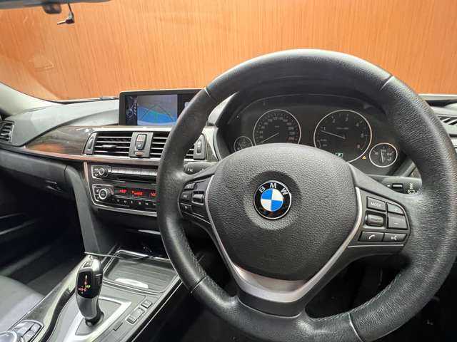 ＢＭＷ ３２０ｄ ラグジュアリー 千葉県 2014(平26)年 5万km グレイシャーシルバー クルーズコントロール　/黒革シート　/ナビ　/Ｂｌｕｅｔｏｏｔｈ接続　/Ｂカメラ　/シートヒーター　/電動シート　/パーキングアシスト　/ドライビングアシスト　/キセノンヘッドライト　/衝突軽減Ｂ　/ＬＫＡ　/禁煙車