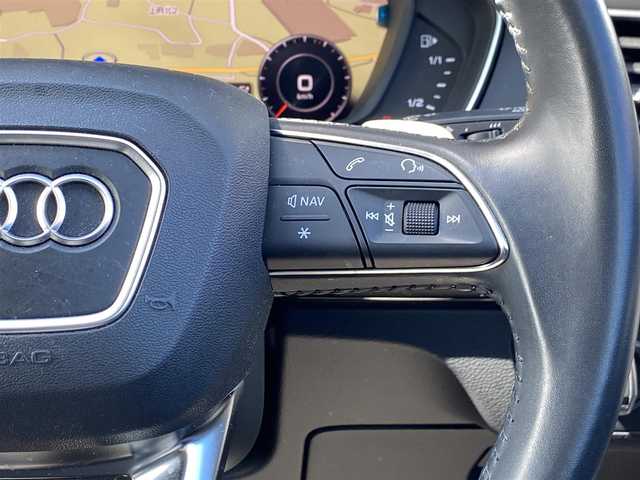 アウディ Ｑ５ 2．0TFSIクワトロ エアサス 福岡県 2019(令1)年 2.9万km グレイシアホワイトメタリック バーチャルコックピット　/アダプティブクルーズコントロール/レーンキープアシスト/ブラインドスポットモニター/アシスタンスパッケージ/純正ナビ/Applecarplay/androidauto/フルセグTV/全方位カメラ/Bluetooth/パワーバックドア/360°ドライブレコーダー/純正18インチアルミホイール/ETC/取扱説明書/保証書