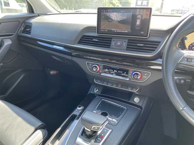 アウディ Ｑ５ 2．0TFSIクワトロ エアサス 福岡県 2019(令1)年 2.9万km グレイシアホワイトメタリック バーチャルコックピット　/アダプティブクルーズコントロール/レーンキープアシスト/ブラインドスポットモニター/アシスタンスパッケージ/純正ナビ/Applecarplay/androidauto/フルセグTV/全方位カメラ/Bluetooth/パワーバックドア/360°ドライブレコーダー/純正18インチアルミホイール/ETC/取扱説明書/保証書