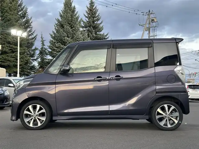 日産 デイズ ルークス ハイウェイスターX Gパッケージ 道北・旭川 2015(平27)年 8.1万km プレミアムパープルP (株)IDOMが運営する【じしゃロン旭川店】の自社ローン専用車両になります。こちらは現金またはオートローンご利用時の価格です。自社ローンご希望の方は別途その旨お申付け下さい・/　/・純正ナビ(CD/DVD/BT/SD/フルセグ)/・アラウンドビューモニター/・ETC/・両側パワースライドドア/・運転席シートヒーター/・プッシュスタート/・スマートキー2個/・フォグランプ/・取扱説明書