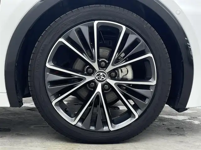 トヨタ プリウス Z 埼玉県 2024(令6)年 0.5万km プラチナホワイトパールマイカ 純正１２．３型ナビ　全方位カメラ　シートヒーター　エアシート　ＢＳＭ　ＬＥＤヘッドライト　ＥＴＣ２．０　追従走行　フルセグＴＶ　運転席パワーシート　Ｂｌｕｅｔｏｏｔｈ　衝突軽減　１５００Ｗ電源　電源リアゲート