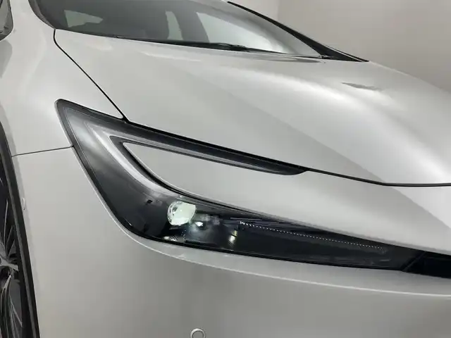 トヨタ プリウス Z 埼玉県 2024(令6)年 0.5万km プラチナホワイトパールマイカ 純正１２．３型ナビ　全方位カメラ　シートヒーター　エアシート　ＢＳＭ　ＬＥＤヘッドライト　ＥＴＣ２．０　追従走行　フルセグＴＶ　運転席パワーシート　Ｂｌｕｅｔｏｏｔｈ　衝突軽減　１５００Ｗ電源　電源リアゲート