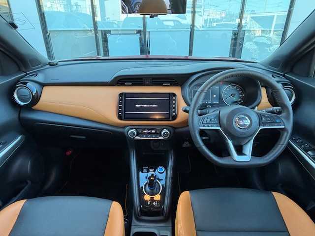 日産 キックス X ツートーンインテリアED 宮城県 2020(令2)年 4.4万km ラディアントレッド/ピュアブラック 2トーン 登録時走行距離43473km/純正SDナビ/AM・FM・Bluetooth・CD・DVD・TV/クリアランスソナー/プロパイロット/インテリジェントルームミラー/ハンドルヒーター/アラウンドビューモニター/ハンドルヒーター/ETC/ドライブレコーダー/e-Power/センターコンソール/AUTOHOLD機能/フォグランプ/ヘッドライトイベライザー/ドアバイザー/電動格納ミラー/純正LEDヘッドライト