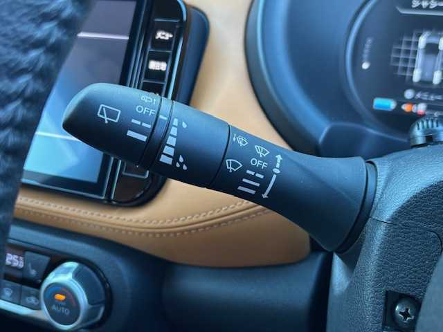 日産 キックス X ツートーンインテリアED 宮城県 2020(令2)年 4.4万km ラディアントレッド/ピュアブラック 2トーン 登録時走行距離43473km/純正SDナビ/AM・FM・Bluetooth・CD・DVD・TV/クリアランスソナー/プロパイロット/インテリジェントルームミラー/ハンドルヒーター/アラウンドビューモニター/ハンドルヒーター/ETC/ドライブレコーダー/e-Power/センターコンソール/AUTOHOLD機能/フォグランプ/ヘッドライトイベライザー/ドアバイザー/電動格納ミラー/純正LEDヘッドライト