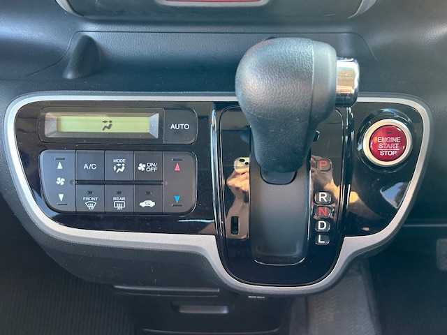 ホンダ Ｎ ＢＯＸ G SSパッケージ 静岡県 2013(平25)年 7.5万km プレミアムブロンズパール ワンオーナー/純正オーディオ/両側パワースライドドア/スマートキー/プッシュスタート/スペアキー/純正フロアマット/前後ドライブレコーダー