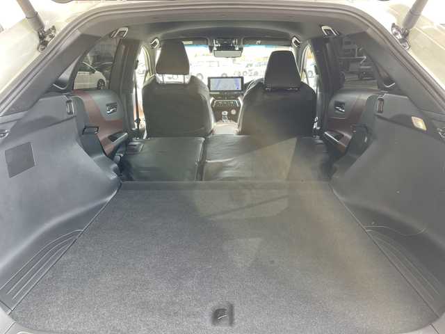 トヨタ ハリアー G 愛知県 2025(令7)年 1.2万km プラチナホワイトパールマイカ 純正12.4型ディスプレイオーディオナビ/レーダークルーズコントロール/バックカメラ/パワーシート/コーナーセンサー/アルミホイール/ETC2.0/ブラインドスポットモニター/LEDヘッドライト/インテリジェントミラー/オートマチックハイビーム/ドライブレコーダー/衝突軽減システム/フルセグ/Bluetooth/ステアリングスイッチ/スマートキー/プッシュスタート