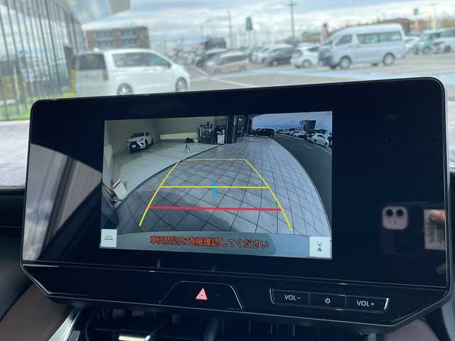 トヨタ ハリアー G 愛知県 2025(令7)年 1.2万km プラチナホワイトパールマイカ 純正12.4型ディスプレイオーディオナビ/レーダークルーズコントロール/バックカメラ/パワーシート/コーナーセンサー/アルミホイール/ETC2.0/ブラインドスポットモニター/LEDヘッドライト/インテリジェントミラー/オートマチックハイビーム/ドライブレコーダー/衝突軽減システム/フルセグ/Bluetooth/ステアリングスイッチ/スマートキー/プッシュスタート