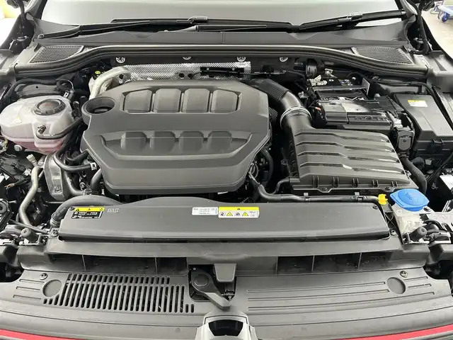 フォルクスワーゲン ＶＷ ゴルフ ＧＴＩ 千葉県 2025(令7)年 0.4万km 黒 禁煙/ワンオーナー/2.0LTSIターボエンジン/7速DSGトランスミッション/パドルシフト/アダプティブシャシーコントロール”DCC”/GTI専用ファブリックシート/ヘッドアップディスプレイ/GTI専用レザーマルチファンクションステアリングホイール/ステアリングヒーター/コネクティビティ機能“App-Connect”/アラウンドビューカメラ“Area View”/アダプティブクルーズコントロール”ACC”/イルミネーション付きエンブレム/ETC2.0