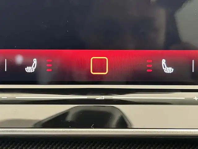 フォルクスワーゲン ＶＷ ゴルフ ＧＴＩ 千葉県 2025(令7)年 0.4万km 黒 禁煙/ワンオーナー/2.0LTSIターボエンジン/7速DSGトランスミッション/パドルシフト/アダプティブシャシーコントロール”DCC”/GTI専用ファブリックシート/ヘッドアップディスプレイ/GTI専用レザーマルチファンクションステアリングホイール/ステアリングヒーター/コネクティビティ機能“App-Connect”/アラウンドビューカメラ“Area View”/アダプティブクルーズコントロール”ACC”/イルミネーション付きエンブレム/ETC2.0