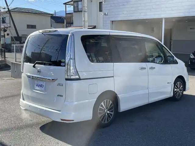 日産 セレナ