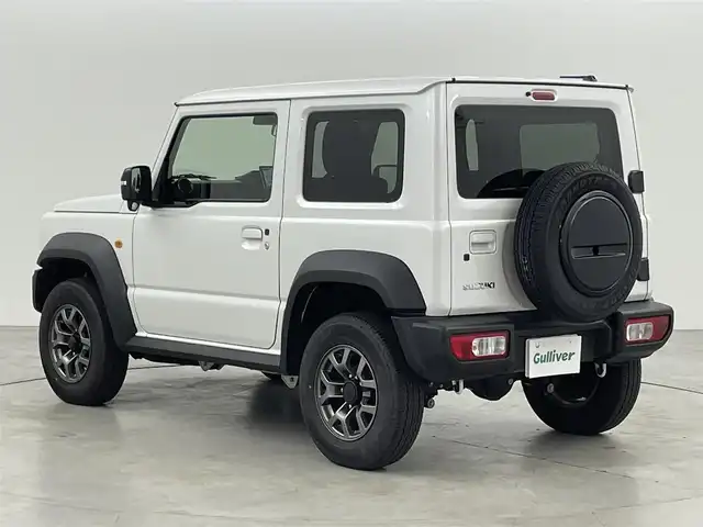 スズキ ジムニー シエラ JC 福岡県 2023(令5)年 2.9万km ピュアホワイトP 社外９型ナビ（フルセグＴＶ）　/バックカメラ　/ビルトインＥＴＣ　/クルーズコントロール　/コーナーセンサー　/衝突軽減ブレーキ　/レーンキープ　/ヒルディセントコントロール　/シートヒーター　/純正１５インチＡＷ