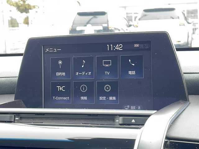 トヨタ クラウン ハイブリッド RS アドバンス 大阪府 2018(平30)年 4.9万km ホワイトパールクリスタルシャイン 純正ナビ/フルセグテレビ/バックカメラ/トヨタセーフティセンス/クルーズコントロール/オートハイビーム/レーンキープアシスト/プッシュスタート/ETC/レーダー探知機/LEDヘッドライト/フォグライト/純正18インチAW/後席エアコン