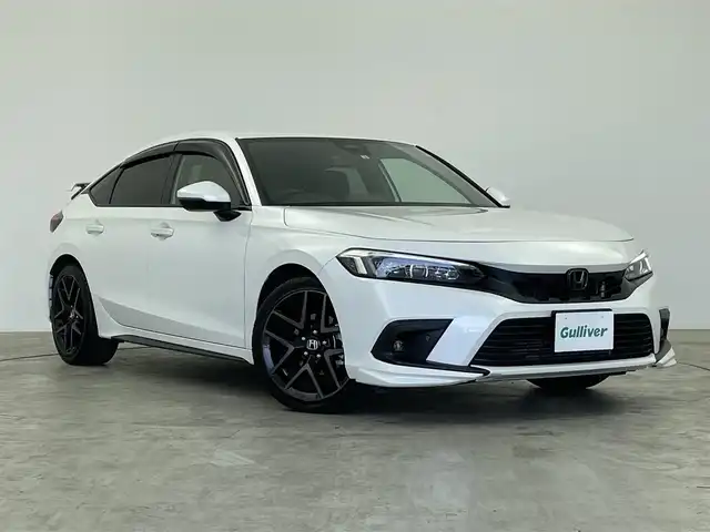 ホンダ シビック EX 群馬県 2022(令4)年 2.9万km プラチナホワイトパール 純正９インチナビ　ＢＯＳＥサウンド　バックカメラ　ブラインドスポットモニター　レーダークルーズコントロール　レーンキープアシスト　シートヒーター　オートマチックハイビーム　パワーシート　ＥＴＣ　禁煙車