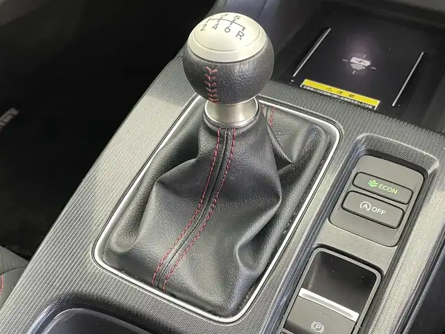 ホンダ シビック EX 群馬県 2022(令4)年 2.9万km プラチナホワイトパール 純正９インチナビ　ＢＯＳＥサウンド　バックカメラ　ブラインドスポットモニター　レーダークルーズコントロール　レーンキープアシスト　シートヒーター　オートマチックハイビーム　パワーシート　ＥＴＣ　禁煙車