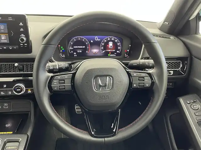 ホンダ シビック EX 群馬県 2022(令4)年 2.9万km プラチナホワイトパール 純正９インチナビ　ＢＯＳＥサウンド　バックカメラ　ブラインドスポットモニター　レーダークルーズコントロール　レーンキープアシスト　シートヒーター　オートマチックハイビーム　パワーシート　ＥＴＣ　禁煙車