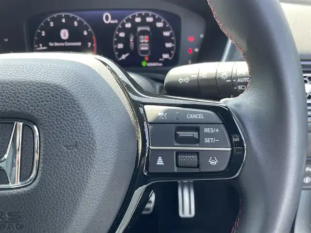 ホンダ シビック EX 群馬県 2022(令4)年 2.9万km プラチナホワイトパール 純正９インチナビ　ＢＯＳＥサウンド　バックカメラ　ブラインドスポットモニター　レーダークルーズコントロール　レーンキープアシスト　シートヒーター　オートマチックハイビーム　パワーシート　ＥＴＣ　禁煙車