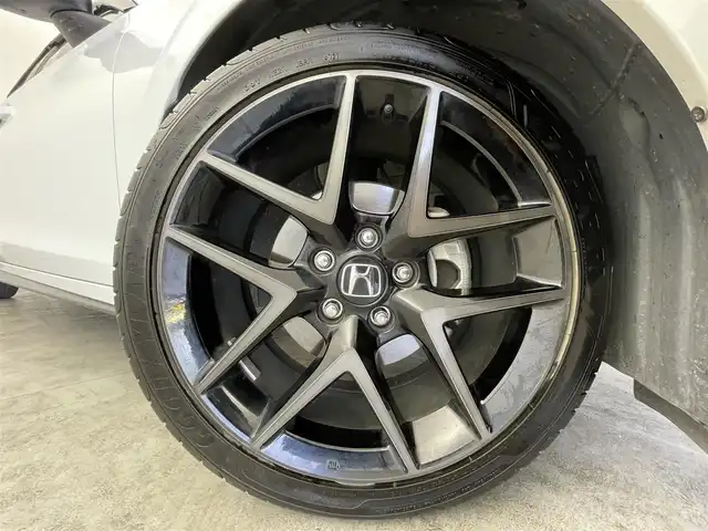 ホンダ シビック EX 群馬県 2022(令4)年 2.9万km プラチナホワイトパール 純正９インチナビ　ＢＯＳＥサウンド　バックカメラ　ブラインドスポットモニター　レーダークルーズコントロール　レーンキープアシスト　シートヒーター　オートマチックハイビーム　パワーシート　ＥＴＣ　禁煙車