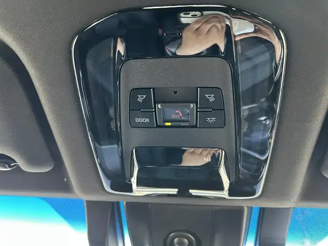 トヨタ ハリアー Z 岡山県 2021(令3)年 4.7万km ブラック 12.3インチディスプレイオーディオPlus＋JBLプレミアムサウンド/フルセグTV、AM、FM、Apple　Carplay/Android　Auto/パノラミックビューモニター/12.1インチTFTカラーメーター/置くだけ充電/電動パーキングブレーキ/ブレーキホールド/パーキングサポートブレーキ/車両接近通報装置/デジタルインナーミラー/ブラインドスポットモニター/プリクラッシュセーフティ/レーントレーシングアシスト/レーダークルーズコントロール/アダブティブハイビームアシスト/ロードサインアシスト/ドライバー異常時対応システム/先行車発進告知機能/運転席パワーシート/ビルトインETC2.0/