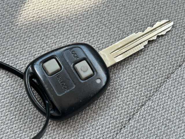 トヨタ ピクシススペース L 岩手県 2015(平27)年 2.7万km ミストブルーマイカメタリック 純正メモリナビ　Ｂｌｕｅｔｏｏｔｈ再生　バックカメラ　１４インチＡＷ　フルセグ　純正フロアマット