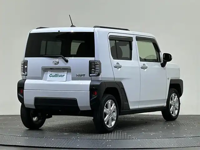ダイハツ タフト G 愛媛県 2022(令4)年 2.4万km シャイニングホワイトパール ・純正ナビ（フルセグＴＶ・ＢＴ・ＦＭＡＭ・ＣＤＤＶＤ・ＳＤ・ＵＳＢ接続）/・バックカメラ　/・ＥＴＣ　/・前方ドラレコ　/・ガラスルーフ　/・衝突軽減ブレーキ　/・レーンキープアシスト　/・前後コーナーセンサー/・DN席シートヒーター/・スペアキー