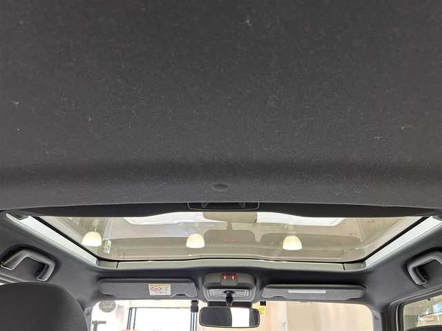 ダイハツ タフト G 富山県 2022(令4)年 2.4万km シャイニングホワイトパール ・純正ナビ（フルセグＴＶ・ＢＴ・ＦＭＡＭ・ＣＤＤＶＤ・ＳＤ・ＵＳＢ接続）/・バックカメラ　/・ＥＴＣ　/・前方ドラレコ　/・ガラスルーフ　/・衝突軽減ブレーキ　/・レーンキープアシスト　/・前後コーナーセンサー/・DN席シートヒーター/・スペアキー