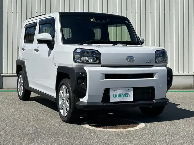 ダイハツ タフト G 富山県 2022(令4)年 2.4万km シャイニングホワイトパール ・純正ナビ（フルセグＴＶ・ＢＴ・ＦＭＡＭ・ＣＤＤＶＤ・ＳＤ・ＵＳＢ接続）/・バックカメラ　/・ＥＴＣ　/・前方ドラレコ　/・ガラスルーフ　/・衝突軽減ブレーキ　/・レーンキープアシスト　/・前後コーナーセンサー/・DN席シートヒーター/・スペアキー
