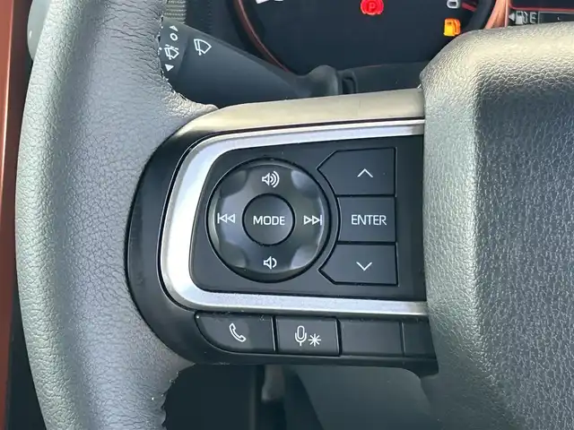 ダイハツ タフト G 富山県 2022(令4)年 2.4万km シャイニングホワイトパール ・純正ナビ（フルセグＴＶ・ＢＴ・ＦＭＡＭ・ＣＤＤＶＤ・ＳＤ・ＵＳＢ接続）/・バックカメラ　/・ＥＴＣ　/・前方ドラレコ　/・ガラスルーフ　/・衝突軽減ブレーキ　/・レーンキープアシスト　/・前後コーナーセンサー/・DN席シートヒーター/・スペアキー