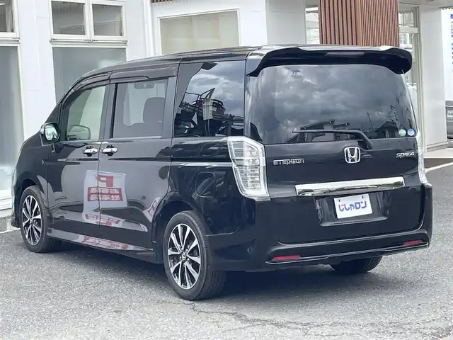 ホンダ ステップワゴン スパーダ Z クールスピリット 埼玉県 2014(平26)年 10.2万km プレミアムスパークルブラックパール (株)IDOMが運営する【じしゃロン川越店】の自社ローン専用車両になります。こちらは現金またはオートローンご利用時の価格です。自社ローンご希望の方は別途その旨お申付け下さい/純正ナビ VMX-VFNi/フルセグ/CD/DVD/AM/FM/バックカメラ/純正後席フリップダウンモニター/両側パワースライドドア/ハーフレザー/HIDヘッドライト/フォグ/パドルシフト/スマートキー（スペア×１）/クルーズコントロール/ビルトインETC/純正１７インチアルミホイール/ウインカーミラー/車両取扱説明書/保証書