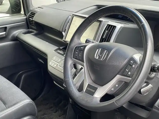 ホンダ ステップワゴン スパーダ Z クールスピリット 埼玉県 2014(平26)年 10.2万km プレミアムスパークルブラックパール (株)IDOMが運営する【じしゃロン川越店】の自社ローン専用車両になります。こちらは現金またはオートローンご利用時の価格です。自社ローンご希望の方は別途その旨お申付け下さい/純正ナビ VMX-VFNi/フルセグ/CD/DVD/AM/FM/バックカメラ/純正後席フリップダウンモニター/両側パワースライドドア/ハーフレザー/HIDヘッドライト/フォグ/パドルシフト/スマートキー（スペア×１）/クルーズコントロール/ビルトインETC/純正１７インチアルミホイール/ウインカーミラー/車両取扱説明書/保証書