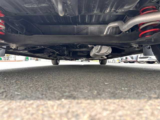 ホンダ Ｎ ＢＯＸ カスタム G L ホンダセンシング 宮城県 2018(平30)年 4.1万km プレミアムホワイトパールⅡ ホンダセンシング/社外SDナビ/【CD・DVD・SD・BT・フルセグTV】/バックカメラ/両側パワースライドドア/社外ドライブレコーダー/レーダークルーズコントロール/レーンキープアシスト/横滑り防止装置/先行発進告知/アイドリングストップ/ステアリングスイッチ/リアサンシェード/コーナーセンサー/タナベダウンサス/オートライト/LEDヘッドライト/フォグライト/スマートキー/ETC