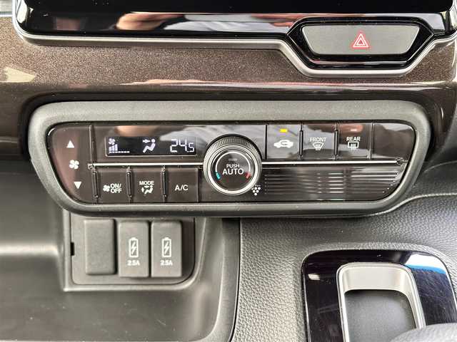 ホンダ Ｎ ＢＯＸ カスタム G L ホンダセンシング 宮城県 2018(平30)年 4.1万km プレミアムホワイトパールⅡ ホンダセンシング/社外SDナビ/【CD・DVD・SD・BT・フルセグTV】/バックカメラ/両側パワースライドドア/社外ドライブレコーダー/レーダークルーズコントロール/レーンキープアシスト/横滑り防止装置/先行発進告知/アイドリングストップ/ステアリングスイッチ/リアサンシェード/コーナーセンサー/タナベダウンサス/オートライト/LEDヘッドライト/フォグライト/スマートキー/ETC