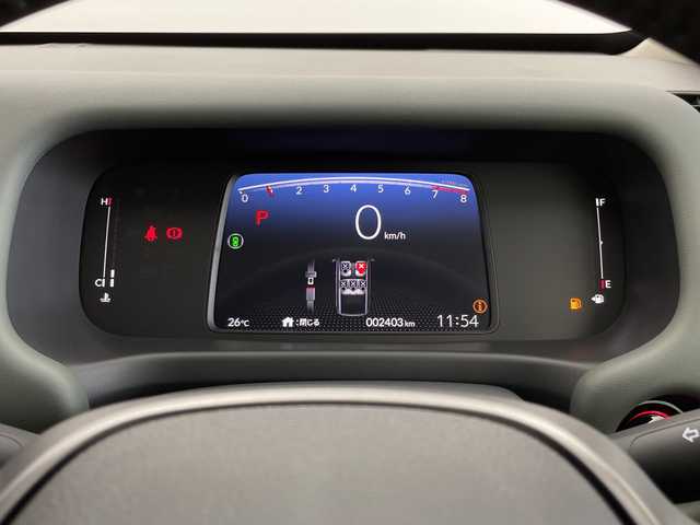 ホンダ フリード クロスター 新潟県 2024(令6)年 0.3万km プラチナホワイトパール 純正メモリナビ/（BT/FM/AM/フルセグTV）/バックカメラ/ステアリングスイッチ/ブラインドスポットモニター/前後ドライブレコーダー/両側パワースライドドア/ハーフレザーシート/シートヒーター/純正LEDオートヘッドライト/フォグライト/スペアキー/ETC
