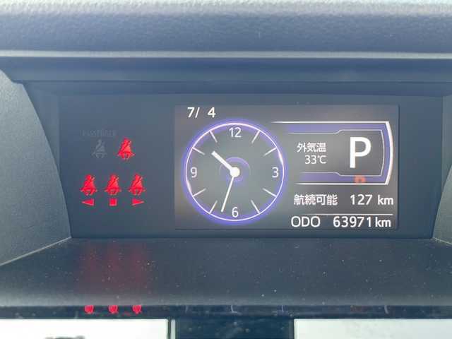 トヨタ タンク G－T 静岡県 2017(平29)年 6.4万km ブラックマイカ/マゼンダベリーメタリック 純正ナビ/地デジTV/純正CD/DVD/Bluetooth/両側パワースライドドア/衝突軽減ブレーキ/クルーズコントロール/LEDヘッドライト/オートハイビーム/オートライト/ドライブレコーダー