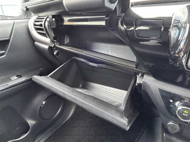 トヨタ ハイラックス Z 福島県 2021(令3)年 4.8万km スーパーホワイトⅡ ４WD/純正ナビ/【AM/FM/BT/CD/SD】/バックカメラ/ＬＥＤオートライト/前後ドライブレコーダー/レーダークルーズコントロール/車線逸脱防止支援/アイドリングストップ/プッシュスタート/コーナーセンサー/純正フロアマット/ETC