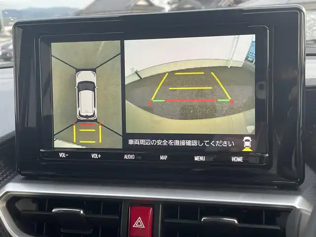 トヨタ ライズ G 熊本県 2022(令4)年 2万km ナチュラルベージュマイカM 純正9インチナビ/・AM/FM/CD/DVD/BT/SD/USB/・フルセグTV/全周囲カメラ/スマートアシスト/・衝突軽減ブレーキ/・車線逸脱警報機能/・先行車発進お知らせ/・標識認識機能/・ふらつき警報/ブラインドスポットモニター/オートハイビーム/前後ドライブレコーダー/ETC/電動パーキングブレーキ/オートホールドブレーキ/純正フロアマット/純正アルミホイール/電動格納ミラー/ウインカーミラー/プッシュスタート/スマートキー