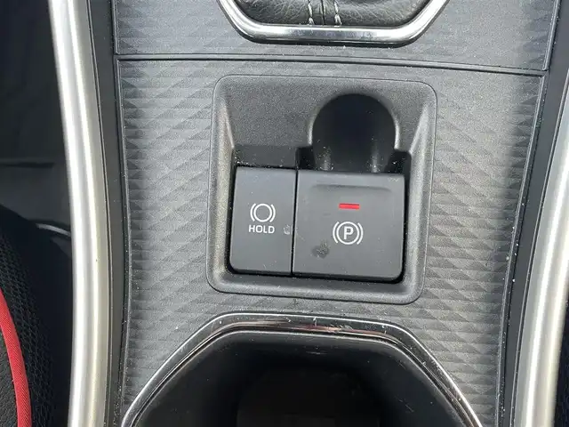 トヨタ ライズ G 熊本県 2022(令4)年 2万km ナチュラルベージュマイカM 純正9インチナビ/・AM/FM/CD/DVD/BT/SD/USB/・フルセグTV/全周囲カメラ/スマートアシスト/・衝突軽減ブレーキ/・車線逸脱警報機能/・先行車発進お知らせ/・標識認識機能/・ふらつき警報/ブラインドスポットモニター/オートハイビーム/前後ドライブレコーダー/ETC/電動パーキングブレーキ/オートホールドブレーキ/純正フロアマット/純正アルミホイール/電動格納ミラー/ウインカーミラー/プッシュスタート/スマートキー