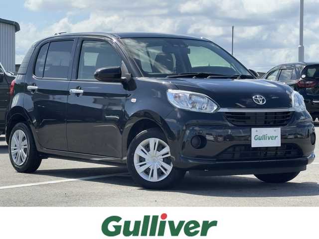 トヨタ パッソ X Lパッケージ 徳島県 2022(令4)年 3.8万km ブラックマイカメタリック 社外7型ナビ　MDV-D308BT/（USB/iPod/SD/DISC/BT/AUX/ラジオ）/バックカメラ/ETC/前後コーナーセンサー/LEDヘッドライト/ドライブレコーダー/社外フロアマット/アイドリングストップ/電動格納ミラー/オートライト/オートマチックハイビーム/スペアキー/スマートキー/プッシュスタート