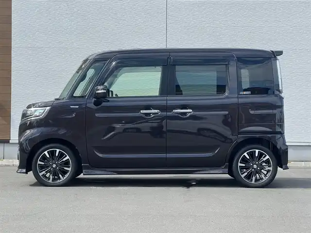 スズキ スペーシア カスタム HYBRID XS ターボ 秋田県 2018(平30)年 5.3万km アーバンブラウンパールメタリック ターボ/衝突軽減システム/LEDヘッドライト/両側パワースライドドア/社外メモリナビ/フルセグ/スズキ純正15インチアルミ（夏タイヤ装着）/アイドリングストップ/プッシュスタート/クルーズコントロール追従走行無/オートマチックハイビーム/レーンキープアシスト/コーナーセンサー/ステアリングスイッチ/パドルシフト/運転席シートヒーター/ドライブレコーダー/ETC/純正フロアマット/純正ドアバイザー/オートライト/オートエアコン/横滑り防止/盗難防止装置/寒冷地仕様/電動格納ウィンカーミラー/キーレスエントリー/保証書/取扱説明書/記録簿