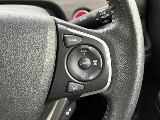 ホンダ フリード ハイブリット G ホンダセンシング 福岡県 2020(令2)年 2.8万km 黒 純正９型ナビ／フルセグＴＶ　/バックカメラ　/ビルトインＥＴＣ　/前方ドラレコ　/レーダークルコン　/コーナーセンサー　/衝突軽減ブレーキ　/レーンキープ　/両側電動スライドドア　/ハーフレザーシート　/シートヒーター　/LEDヘッドライト　/純正１５インチアルミホイール