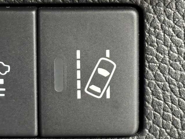 ホンダ フリード ハイブリット G ホンダセンシング 福岡県 2020(令2)年 2.8万km 黒 純正９型ナビ／フルセグＴＶ　/バックカメラ　/ビルトインＥＴＣ　/前方ドラレコ　/レーダークルコン　/コーナーセンサー　/衝突軽減ブレーキ　/レーンキープ　/両側電動スライドドア　/ハーフレザーシート　/シートヒーター　/LEDヘッドライト　/純正１５インチアルミホイール