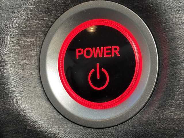 ホンダ フリード ハイブリット G ホンダセンシング 福岡県 2020(令2)年 2.8万km 黒 純正９型ナビ／フルセグＴＶ　/バックカメラ　/ビルトインＥＴＣ　/前方ドラレコ　/レーダークルコン　/コーナーセンサー　/衝突軽減ブレーキ　/レーンキープ　/両側電動スライドドア　/ハーフレザーシート　/シートヒーター　/LEDヘッドライト　/純正１５インチアルミホイール