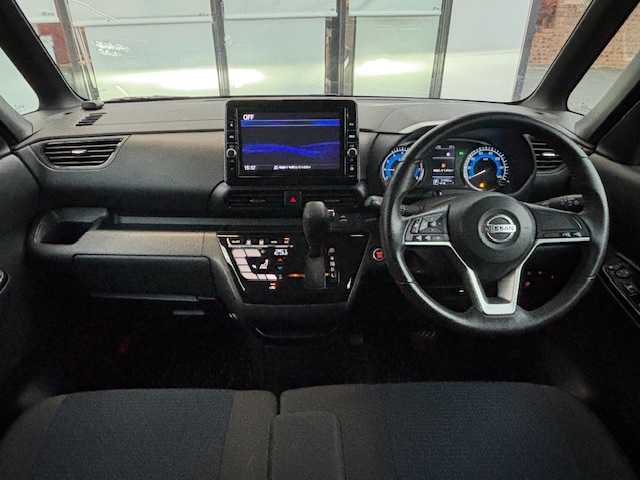 日産 ルークス ハイウェイスター Gターボ 宮城県 2021(令3)年 2.2万km スパークリングレッドM 登録時走行距離21496km/純正9インチナビ/フルセグ/CD/DVD/Bluetooth/プッシュスタート/スマートキー/ハンズフリー/両側パワースライド/アラウンドビューモニター/運転支援/エマージェンシーブレーキ/ステアリングリモコン/ETC/LEDライト/純正フロアマット/純正ドアバイザー