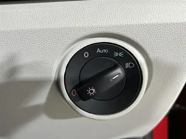 フォルクスワーゲン アップ！ ムーブアップ！ 佐賀県 2018(平30)年 3.6万km 赤 純正オーディオ/FM/AM/Bluetooth/ETC/リモコンキー/オートライト/純正フロアマット/純正14インチアルミホイール/コーナーセンサー