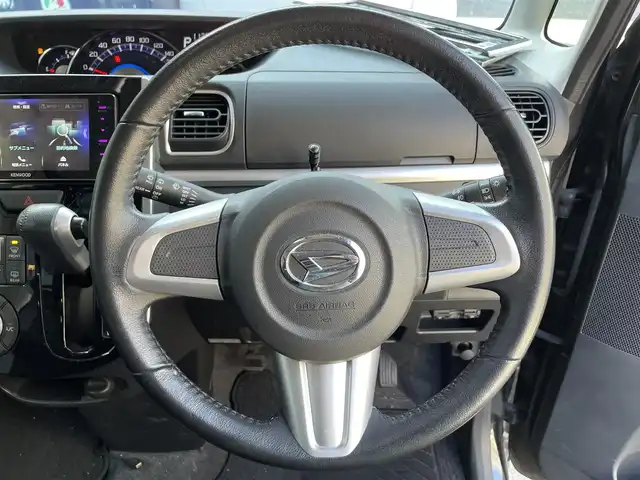 ダイハツ タント カスタム RS スマートセレ SA 滋賀県 2014(平26)年 4.2万km ブラックマイカメタリック 社外7インチナビ/【Bluetooth/CD/DVD/フルセグTV】/ALPINEフリップダウンモニター/両側パワースライドドア/バックカメラ/衝突軽減ブレーキ/LEDヘッドライト/オートライト/純正フロアマット/ドアバイザー/プッシュスタート/スマートキー